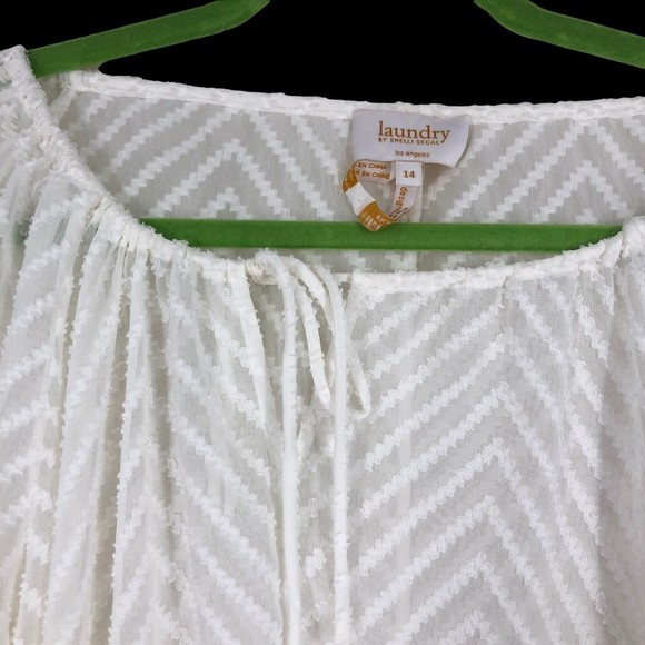 Laundry by Shelli Segal sheer White Victorian Pirate Blouse, Tunic, Costume 14 - Picture 6 of 11